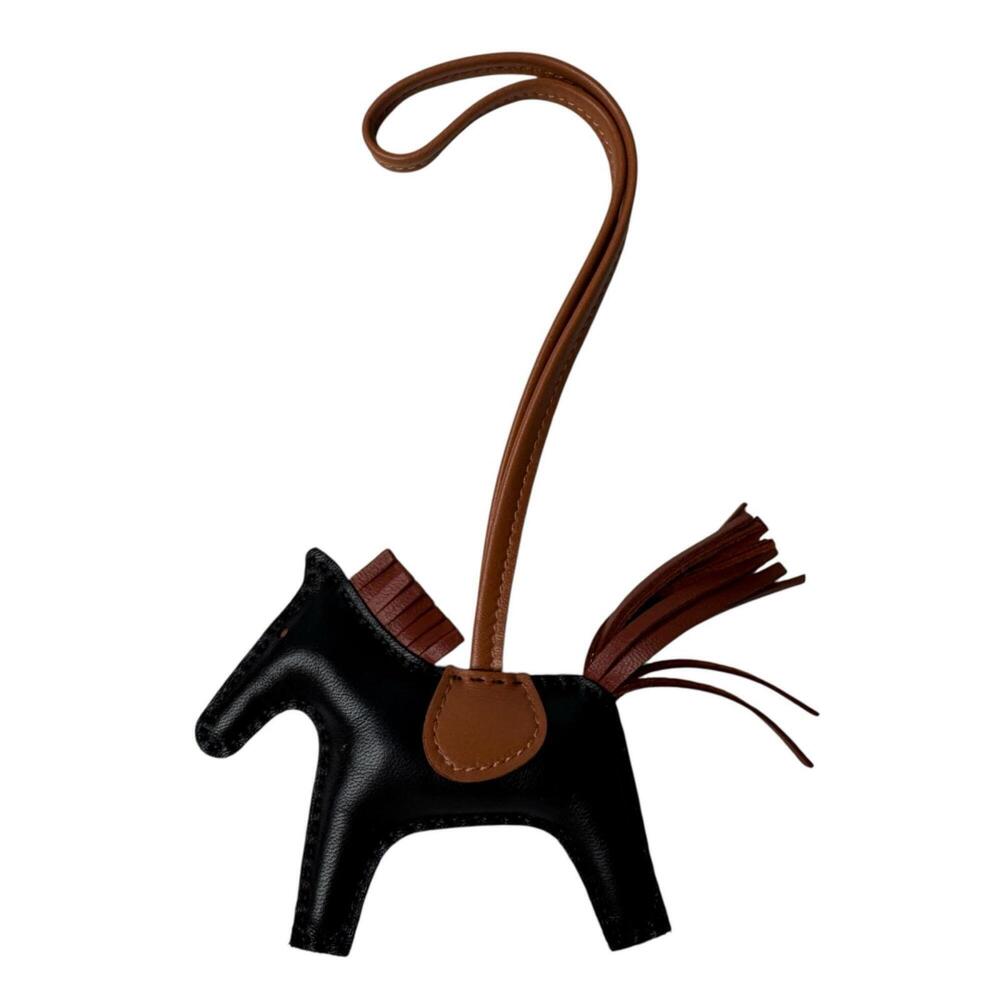 Hermes Rodeo Charm PM Black Sienne Gold Lambskin W Stamp Women's - Picture 1 of 6